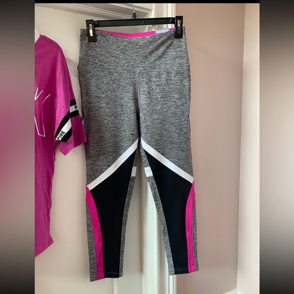 NEW VSPINK SS CAMPUS TEE W/HIGH WAISTED ANKLE LEGGINGS SET - Picture 9 of 13